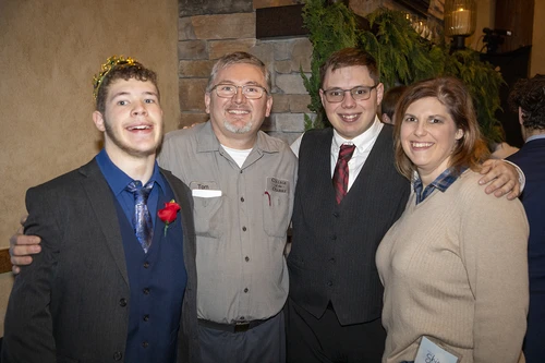 Tom Majors and family
